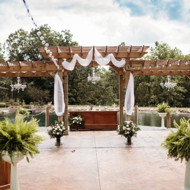 A picture of the alter on the outdoor patio by reception hall at Crooked Creek Whitetail Estates.